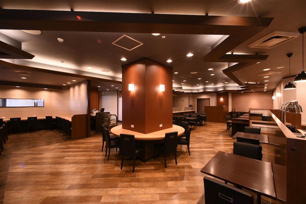 Alpico Plaza Hotel Мацумото Экстерьер фото